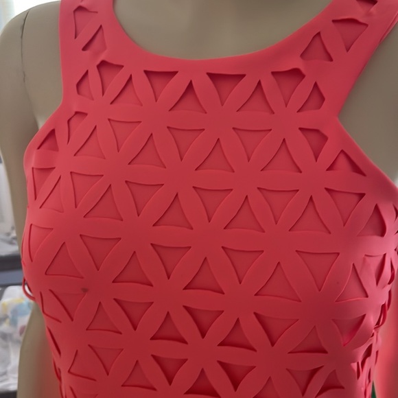 Lilly Pulitzer cut out shift dress size small - Picture 5 of 6